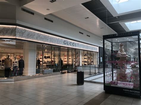 gucci outlet rosemont